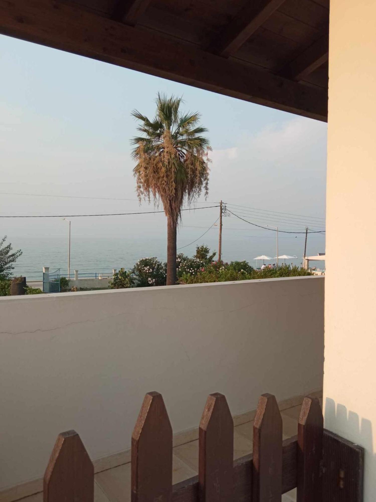 Eftichia Apartment روذا المظهر الخارجي الصورة