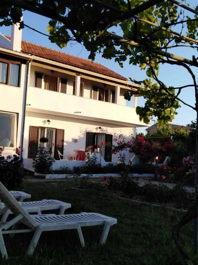 Eftichia Apartment روذا المظهر الخارجي الصورة